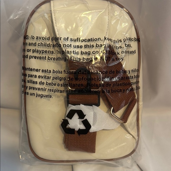 Peanuts backpack/ Sling bag - Picture 2 of 12